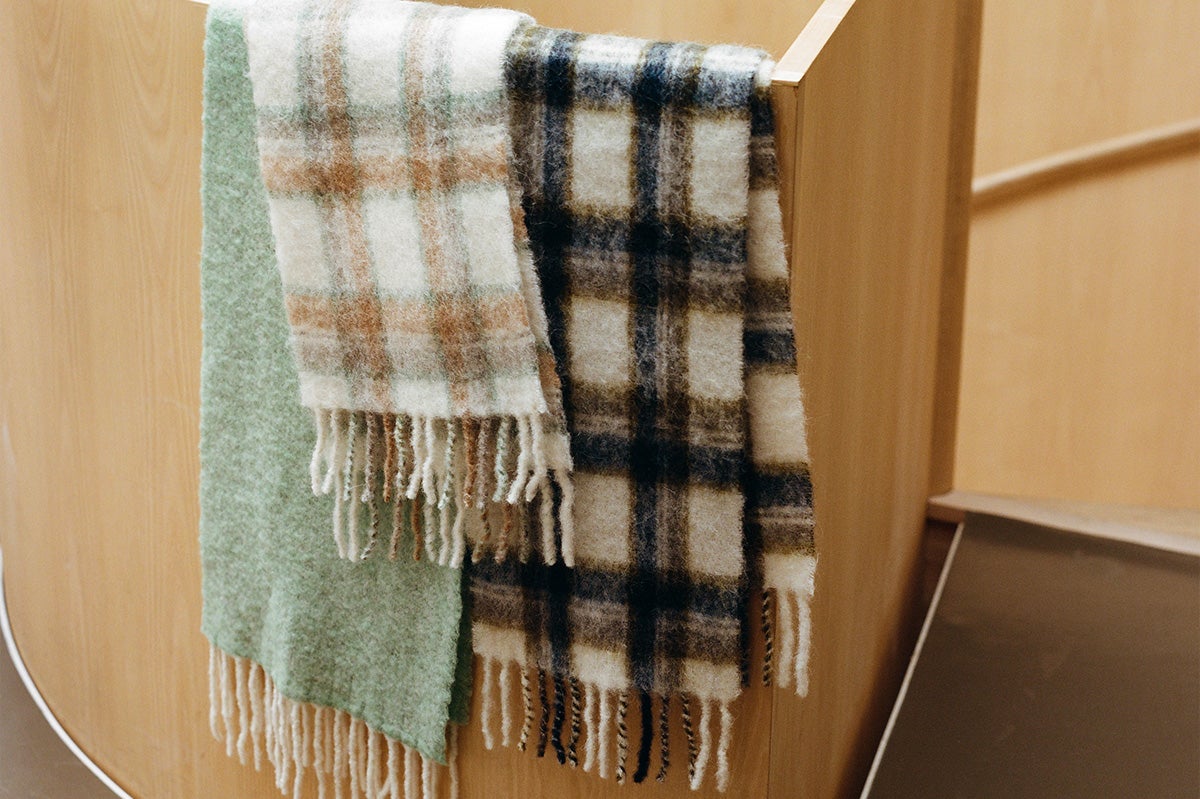 A.P.C. TRANSMISSION