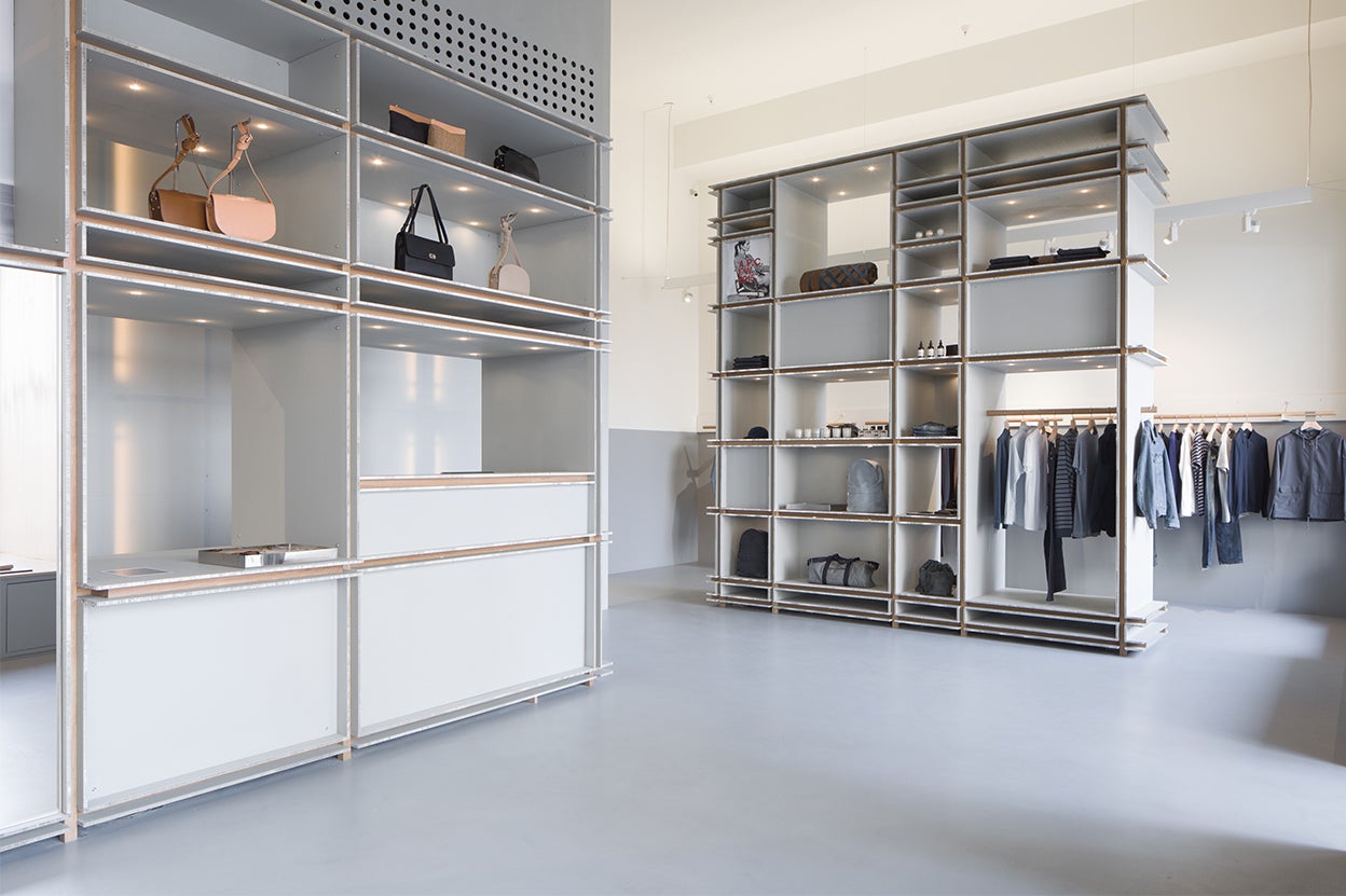 A.P.C. TRANSMISSION